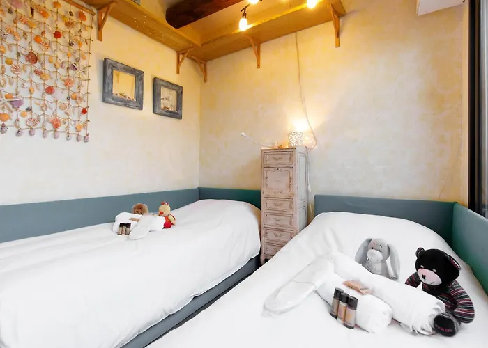 De Sophie Yourhosthelper