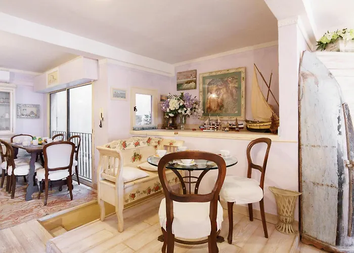 De Sophie Yourhosthelper Appartement *